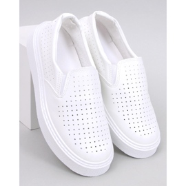 Towns Baskets slip-on ajourées blanches 5