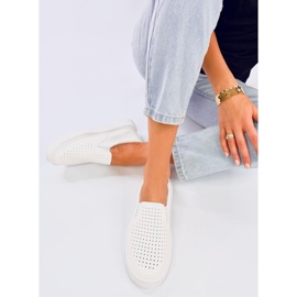 Towns Baskets slip-on ajourées blanches 4