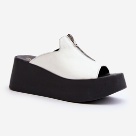 Zazoo 2916 Tongs pour femmes sur une plateforme massive avec une fermeture éclair, blanc 1