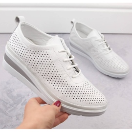 Chaussures compensées de sport ajourées en cuir pour femmes, blanches, T.Sokolski W24-150 1