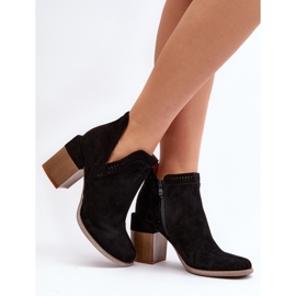Bottines Jolnima noires sur un talon haut massif avec une découpe le noir 3
