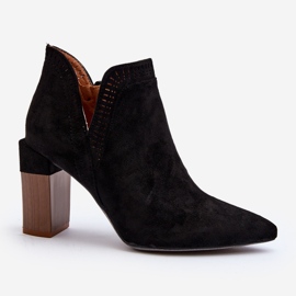 Bottines à talons hauts Vailen noires avec motif ajouré le noir 1