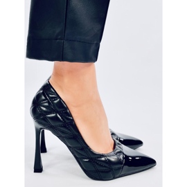 Chanelkikikiki Sheltoni Talons noirs 2