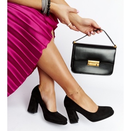 Escarpins à talons hauts Hudson noirs 1