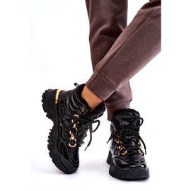 Chaussures de sport isolées pour femmes avec une chaîne dorée noire le noir 5