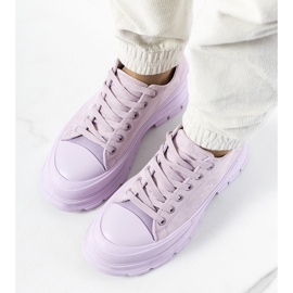 BM Baskets Violet Catullo 1