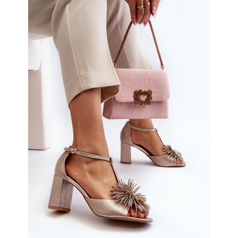 Sandales en cuir à talon haut avec décoration Laura Messi 2758 Or doré 2