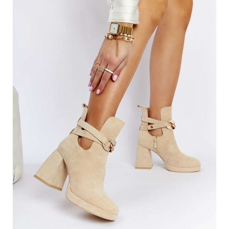 Bottines beiges ornées de zircons cubiques d'Orme 2