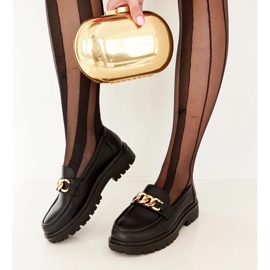 Mocassins noirs sur Elenor 1