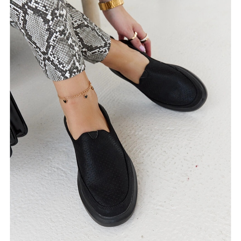 Les brogues noires de Marcie 1