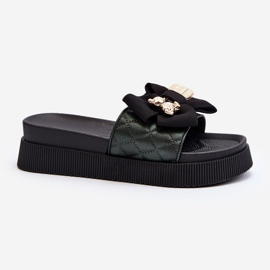 Tongs noires pour femmes avec nœud et ours en peluche Katterina le noir 1 Tongs noires pour femmes avec nœud et ours en peluche Katterina le noir 1