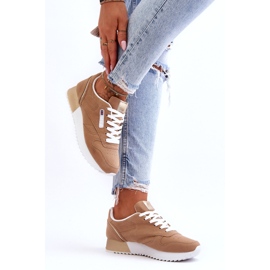 Chaussures de sport à lacets en cuir beige sur plateforme 1