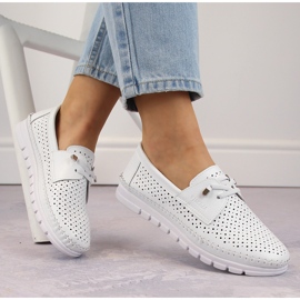 Slip-on femme en cuir ajouré, blanc Vinceza 7872 1