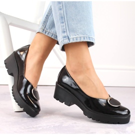 Chaussures en cuir verni pour femme avec décoration Filippo DP4569 le noir 1