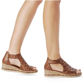 Sandales compensées confortables en cuir pour femmes, marron, Remonte D3056-24 brun 15