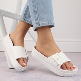 Tongs plateforme en mousse avec boucle pour femme, blanc Big Star NN274A661 blanche 1