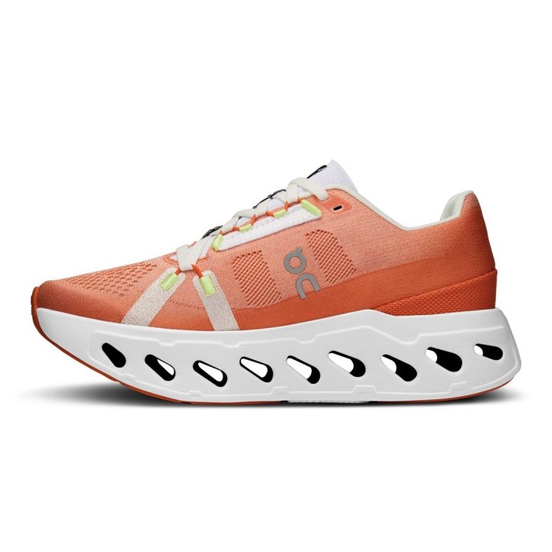 On Running Sur les chaussures de course Cloudeclipse W 3WD30090914 orange 1