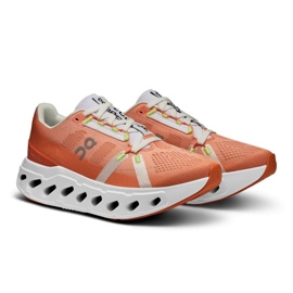 On Running Sur les chaussures de course Cloudeclipse W 3WD30090914 orange 3