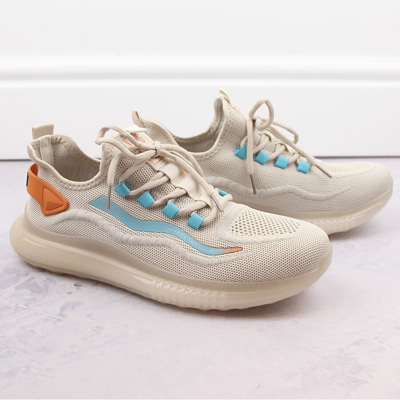 Chaussures de sport à enfiler pour hommes beiges Big Star NN174452 2 Chaussures de sport à enfiler pour hommes beiges Big Star NN174452 2