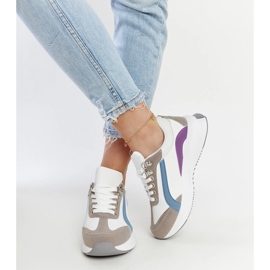 Baskets multicolores sur la plateforme Taima blanche 3