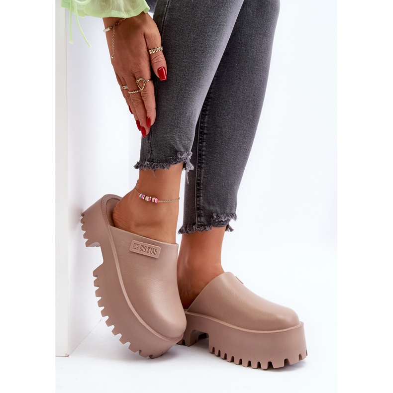 Tongs pour femmes à semelle massive Big Star NN274016 Beige 1