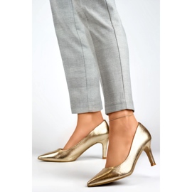 Talons aiguilles bas dorés, escarpins pour femmes sur un talon aiguille bas, doré d'or 4