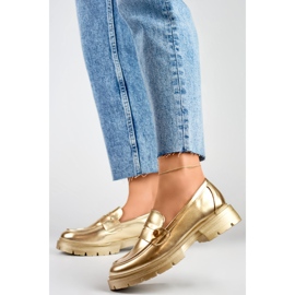 Chaussures dorées pour femmes à semelle épaisse d'or 2