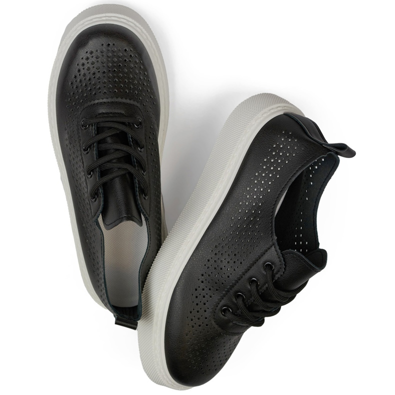 Baskets femme noires ajourées à semelle épaisse 1