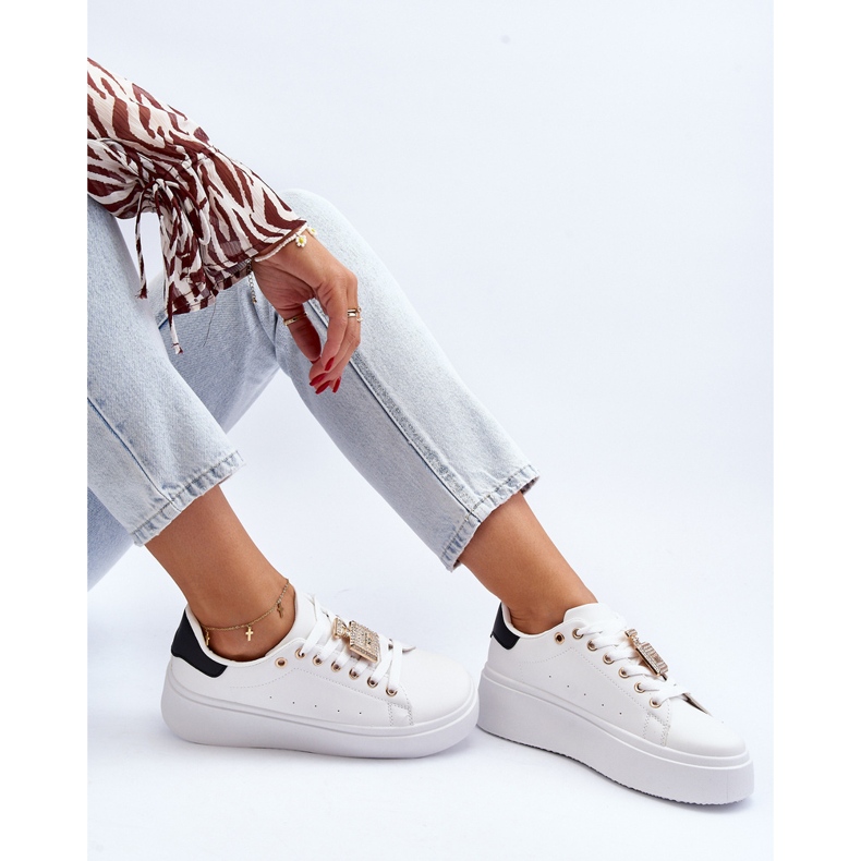 Baskets blanches pour femmes avec décoration Celedria 1