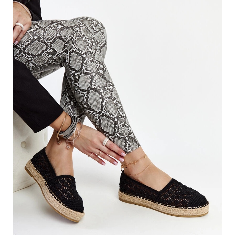 Espadrilles en dentelle noire sur la plateforme Samra 1 Espadrilles en dentelle noire sur la plateforme Samra 1