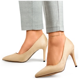 Escarpins à talons aiguilles en daim beige 4