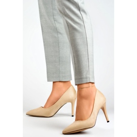 Escarpins à talons aiguilles en daim beige 3