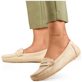 Mocassins femme confortables en daim beige 4