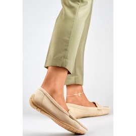 Mocassins femme confortables en daim beige 2