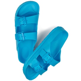 Tongs bleues à deux boucles 1