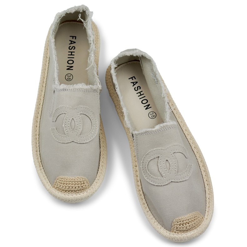 Espadrilles, mocassins et baskets pour femmes gris 1