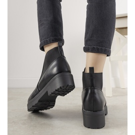 Bottes noires classiques avec un élastique Santacruz le noir 1