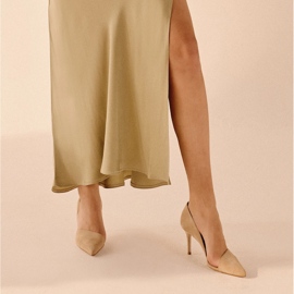 Marco Shoes Escarpins subtils en daim naturel beige 5