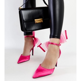 Talons rose foncé avec un nœud d'Ilaysa 1