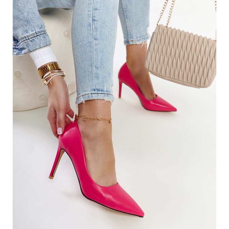 Talons hauts Yassira classiques rose foncé 1 Talons hauts Yassira classiques rose foncé 1