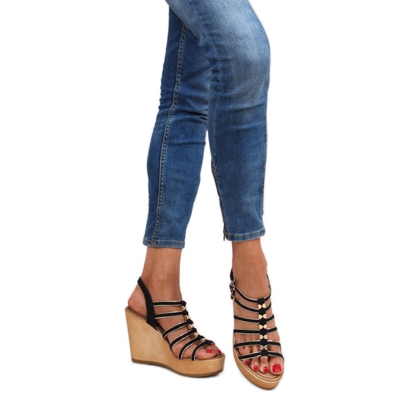 Sandales sur le coin GM-5032 noir 2