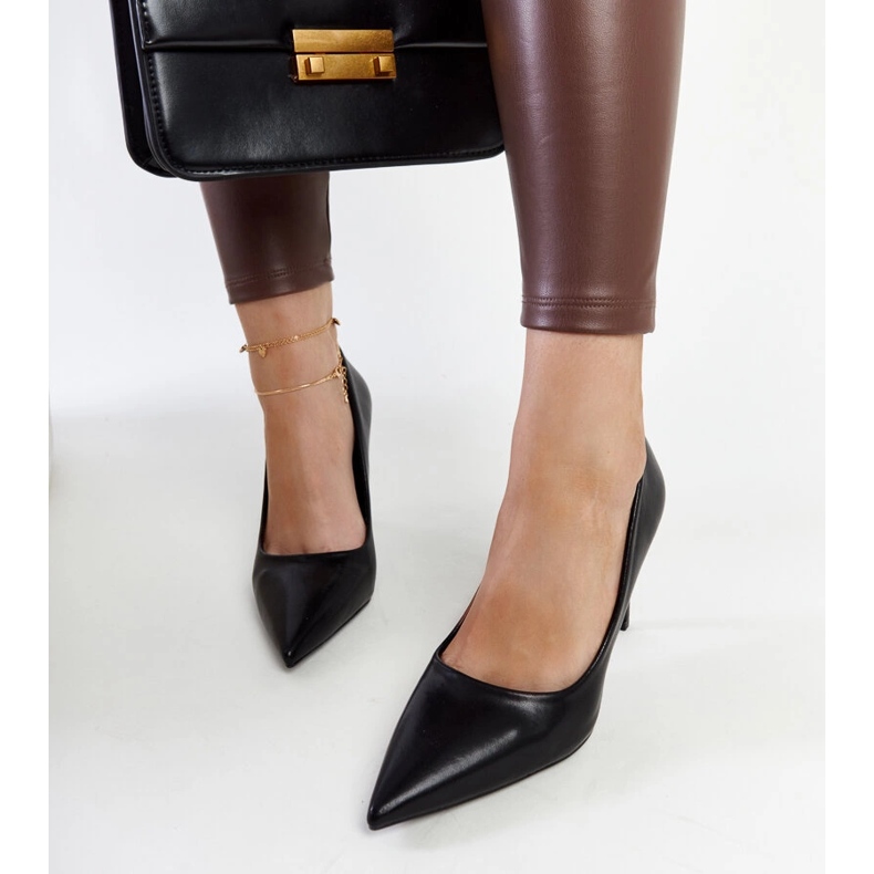 Talons hauts Yassira classiques noirs le noir 2