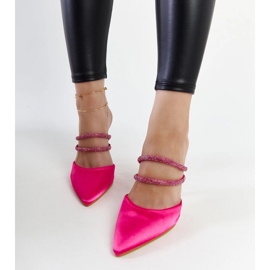 Tongs roses à talons hauts par Raffaelina 1 Tongs roses à talons hauts par Raffaelina 1