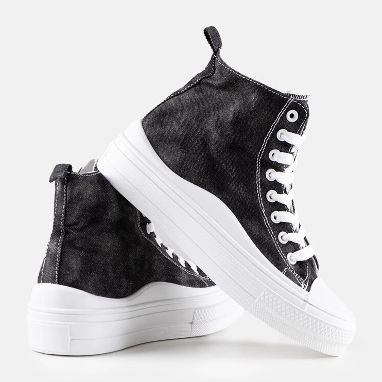 Baskets à plateforme Frederick noires 2