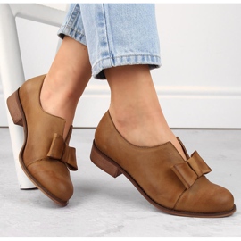 Chaussures à enfiler en cuir marron pour femmes de Dolce Pietro brun 1