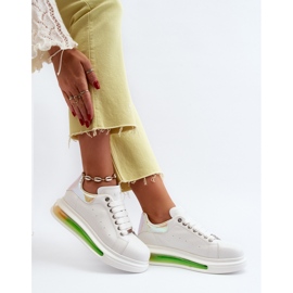 Baskets en cuir pour femmes GOE NN2N4029 Blanc blanche 1