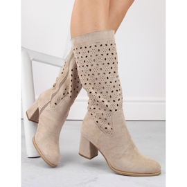 M. DASZYŃSKI Bottes en daim beige ajouré pour femmes M.Daszyński SA156-10 1