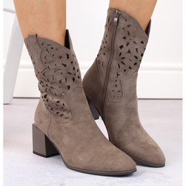 Santiags ajourées femme en daim marron Jezzi ASA217-7 beige 3