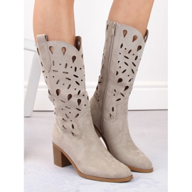 M. DASZYŃSKI Bottines ajourées en daim pour femme, beige clair M.Daszyński MR2337-3 3