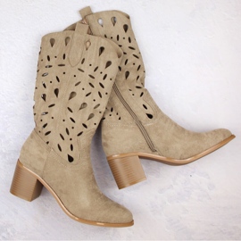 M. DASZYŃSKI Bottines ajourées en daim pour femmes, beige foncé M.Daszyński MR2337-3 4